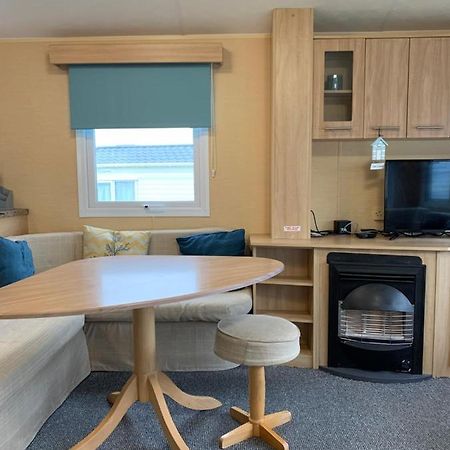 Newquay Bay Porth Caravan - 3 Bed Exterior photo