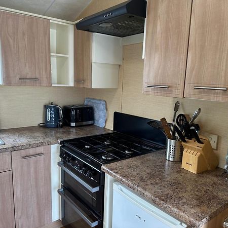 Newquay Bay Porth Caravan - 3 Bed Exterior photo