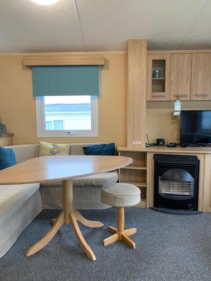 Newquay Bay Porth Caravan - 3 Bed Exterior photo